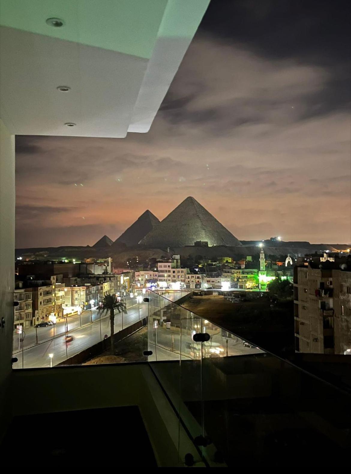 Rotana Pyramids View Vandrerhjem Nazlet el-Sîsi Eksteriør bilde