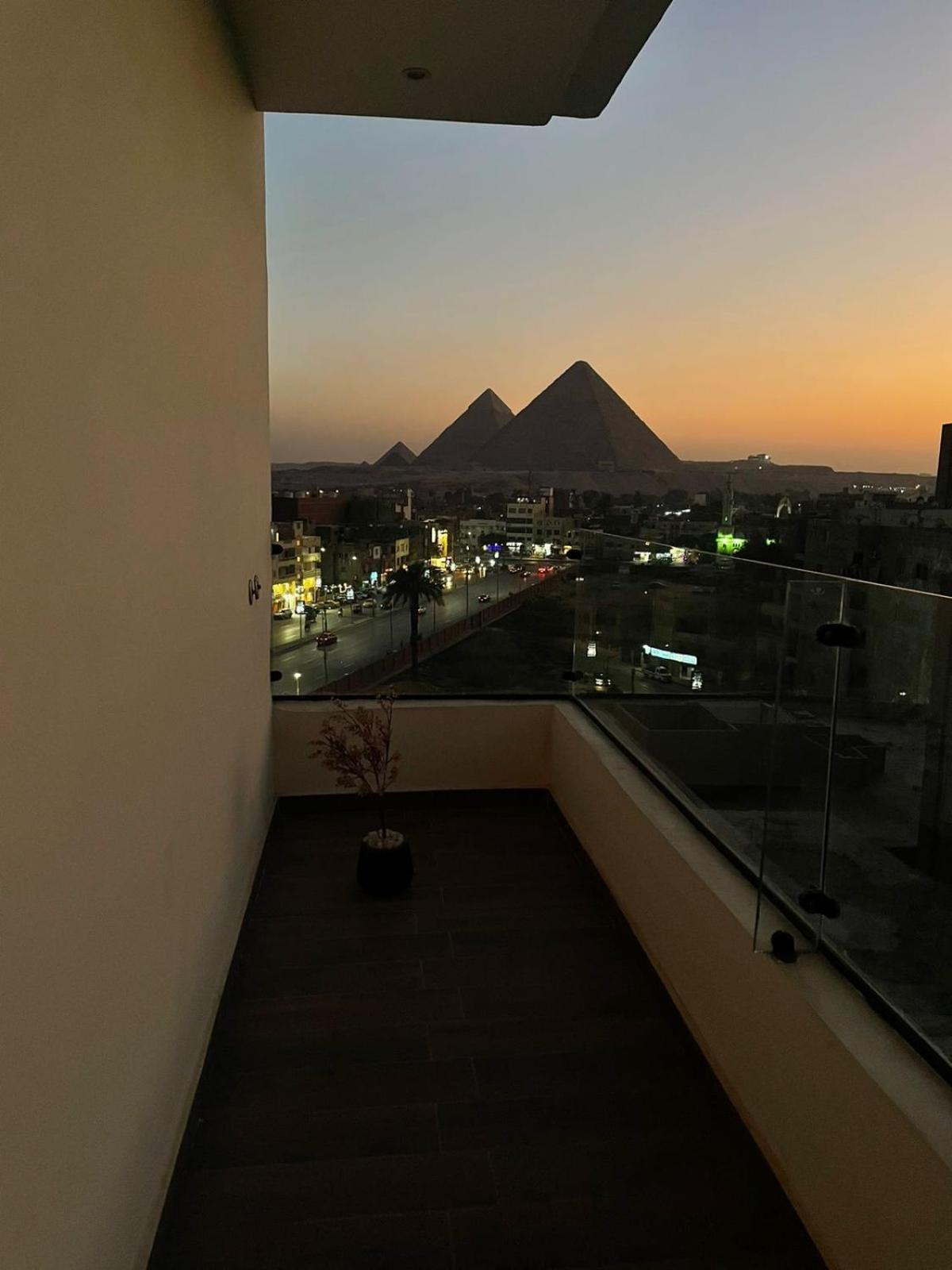 Rotana Pyramids View Vandrerhjem Nazlet el-Sîsi Eksteriør bilde
